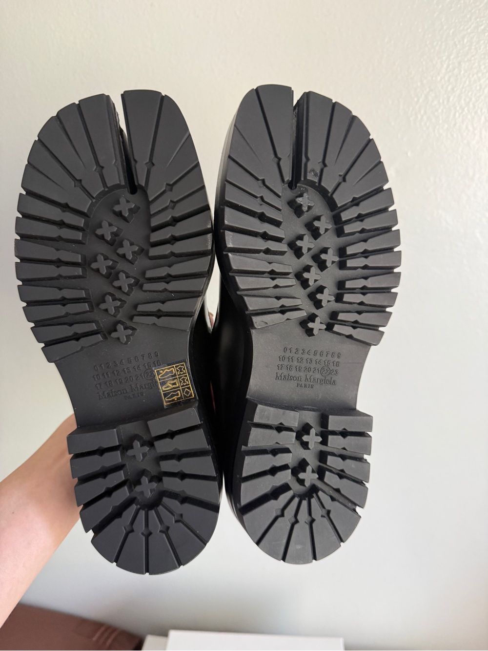 Maison Martin Margiela Black Tabi County Mary Jane Flats - Picture 6 of 8